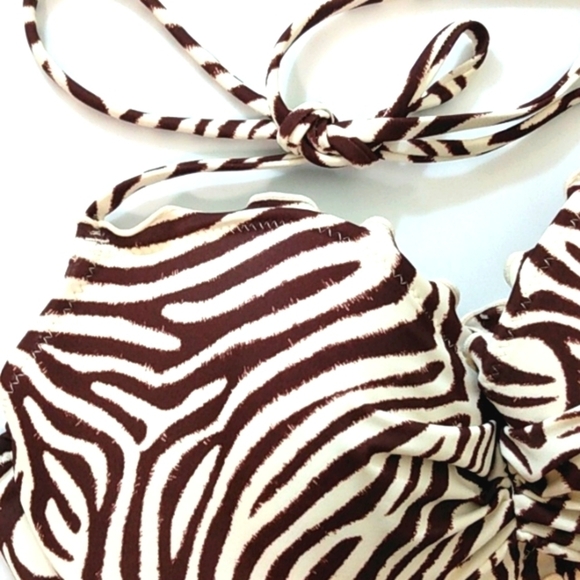 SUNDAZED MOCHA & CREAM ZEBRA STRIPE BIKINI SWIMSUIT TOP SIZE 36C NWT - Picture 2 of 5